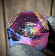 Load image into Gallery viewer, metatrons and flower of life pendant