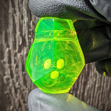 Load image into Gallery viewer, faceted all green uv glass pendant
