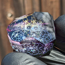 Load image into Gallery viewer, double layer geometrical patterns with gold amethyst glass