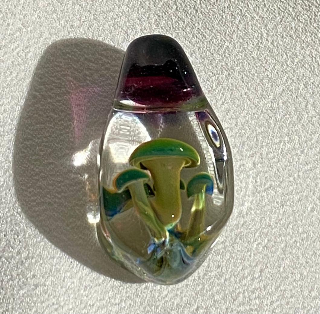 5 mushroom pendant